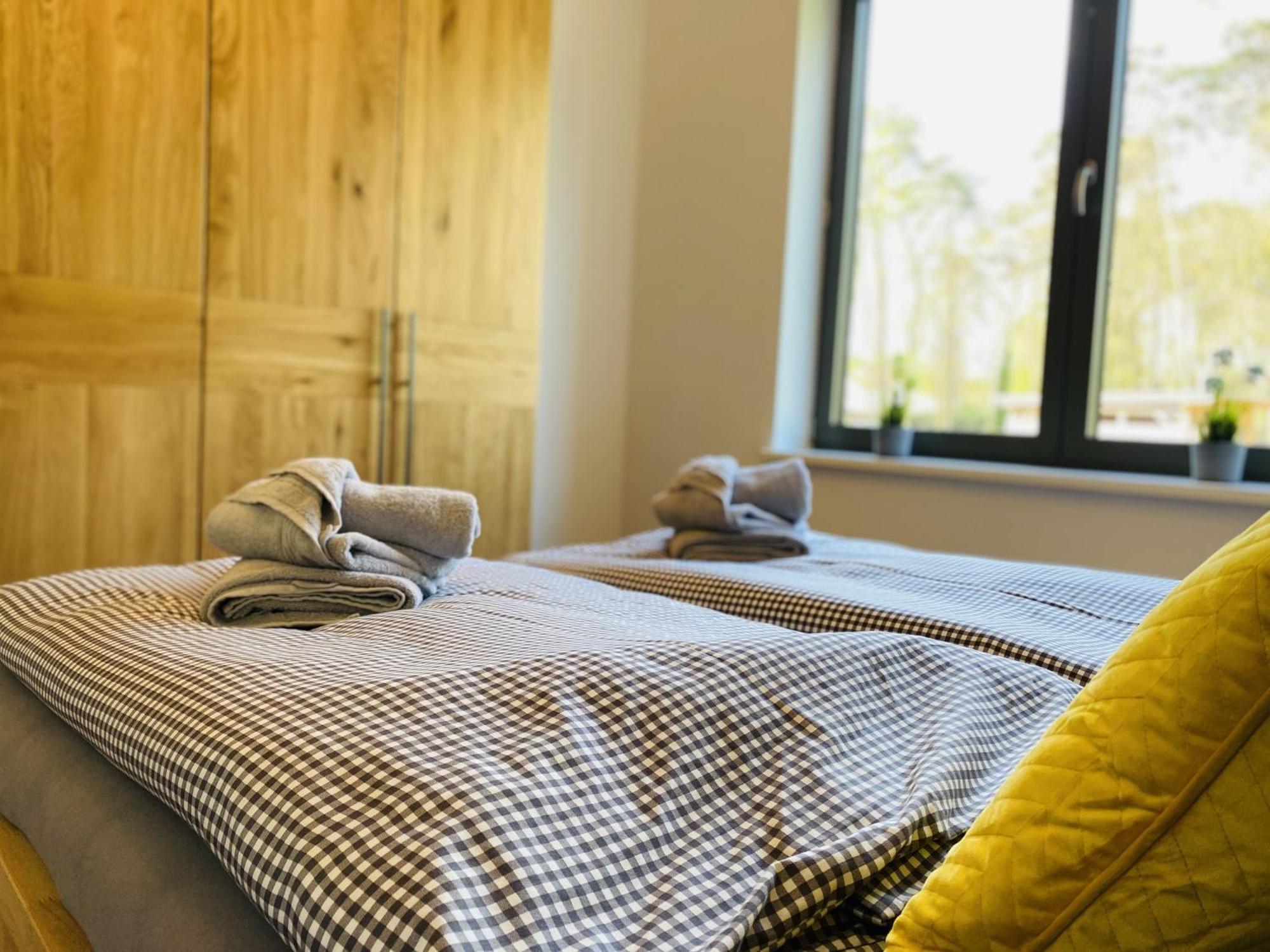 Ferienwohnung Auszeit In Den Parkvillen Carlota Und Candela Baabe Εξωτερικό φωτογραφία